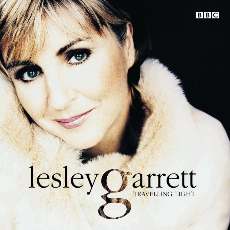 Lesley_Garrett_Travelling_Light_Cover